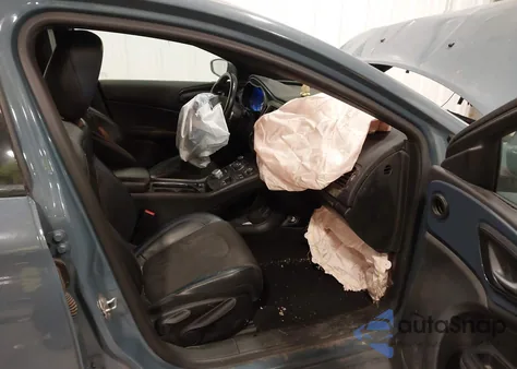 2015 Chrysler 200 S z USA, uszkodzony, nr VIN 1C3CCCBB4FN721314